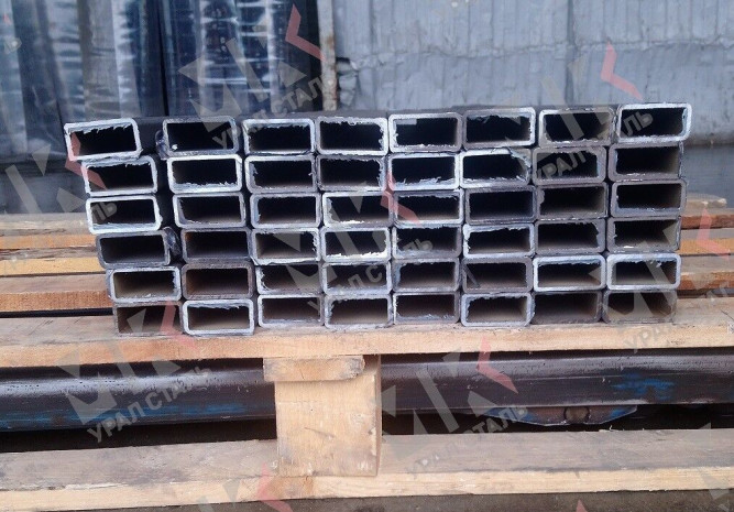 Труба профильная 150х100х4 сталь 09Г2С ГОСТ 30245-2003 в Сургуте